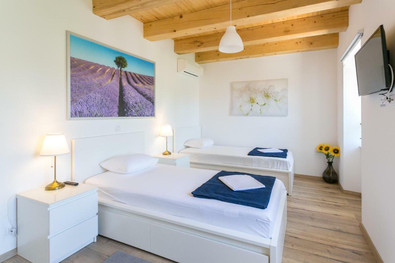 Villa Margarita 챠브타트 외부 사진